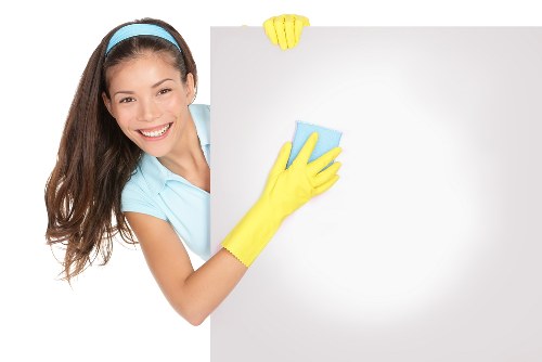 Ongoing kitchen and bathroom cleaning for Bayswater customers